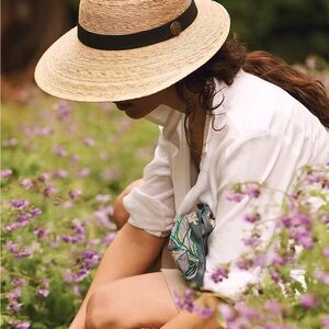 Stylish Handwoven Hat with Black Band